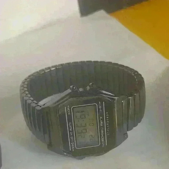 Two Aeropostale Black Watch - Picture 3 of 6